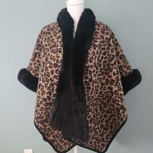 Max Studio Animal Print Cape with Black Faux  Fur Trim